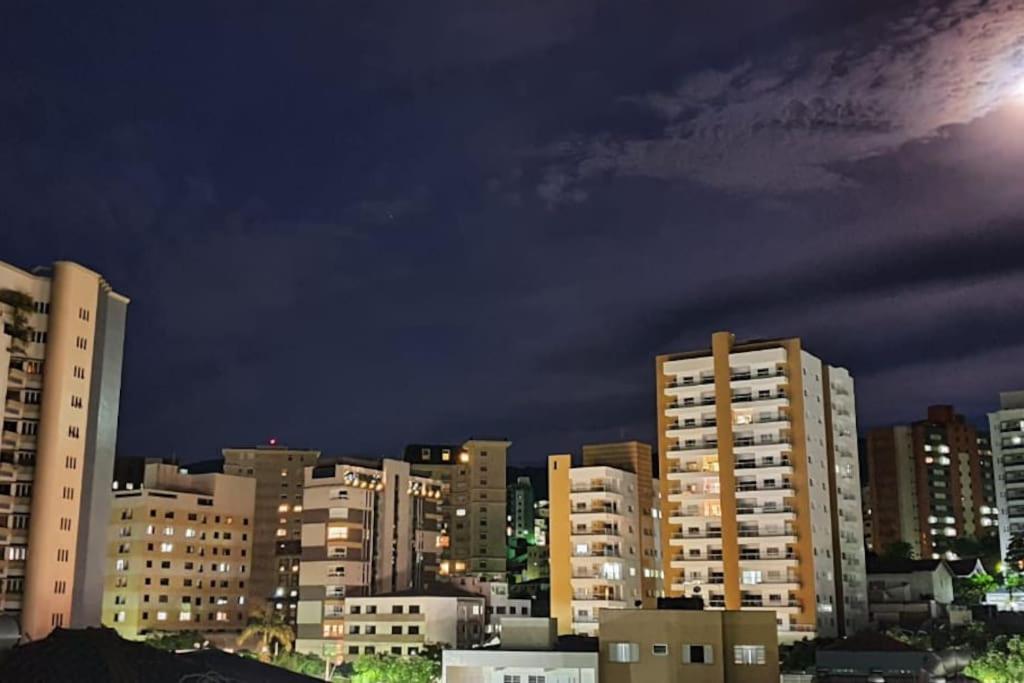 Casa Unica E Moderna Centro Poços de Caldas Exterior foto
